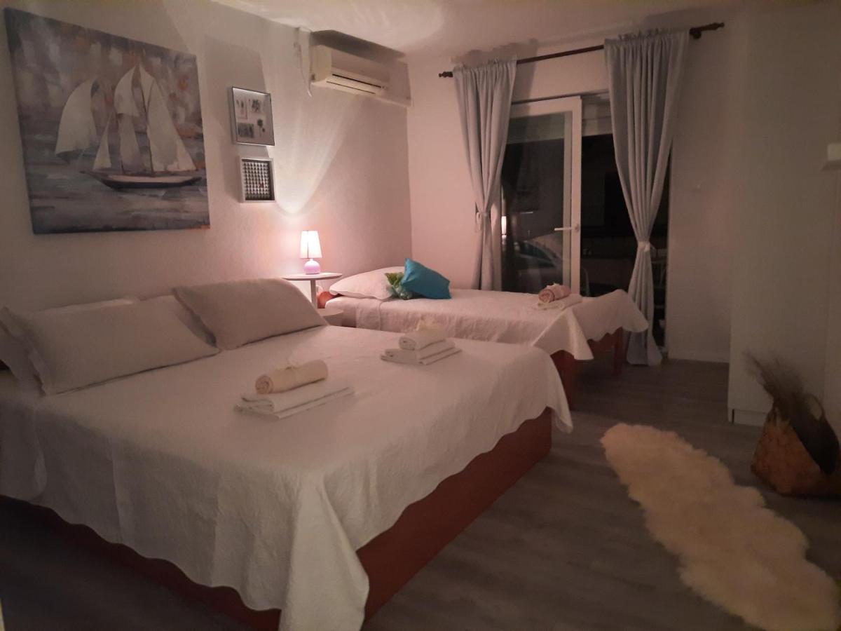 Apartmani Aleksic Vodice Exterior foto